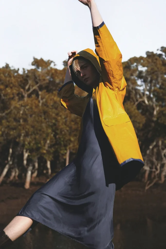 Gold Dusk by Evelina Fietisova for Toksick Magazine featuring Anna Reynolds | Creative Director, Photographer, Retoucher, & Stylist: Evelina Fietisova @evelinaphotographer | Model: Anna Reynolds @4nnae