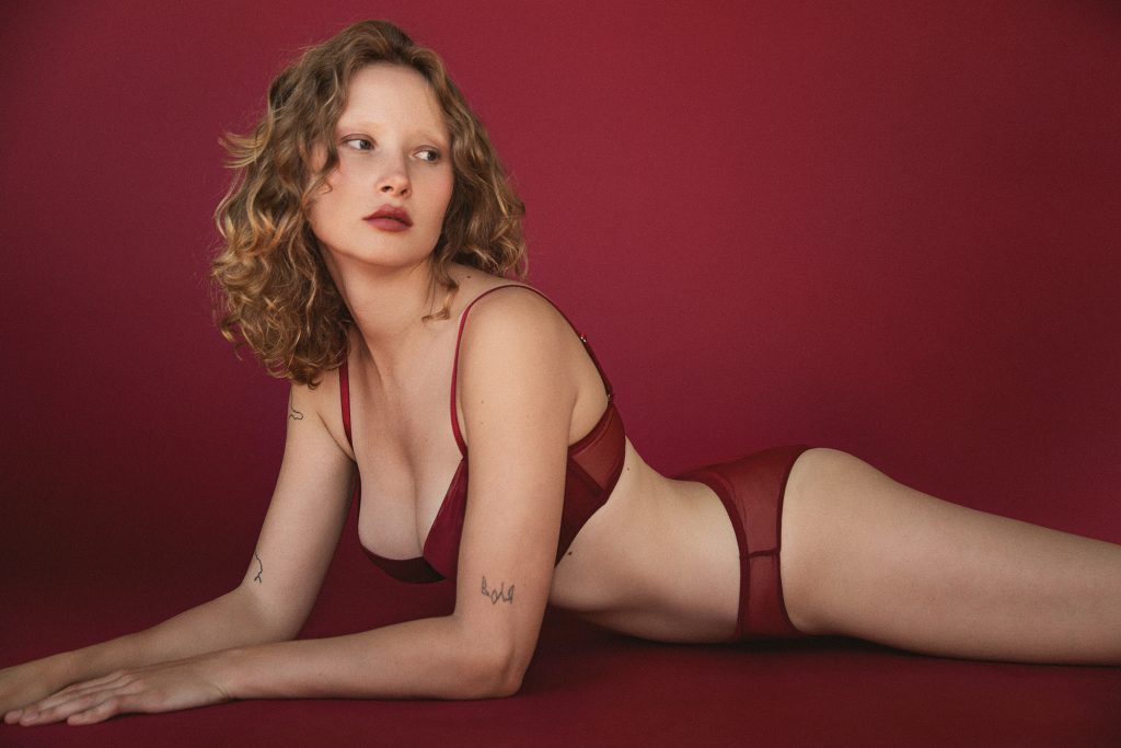 Brisbane Fashion Photographer Evelina Fietisova for @qissa_lingerie by @evelinaphotographer | model @oksana.sitchuk